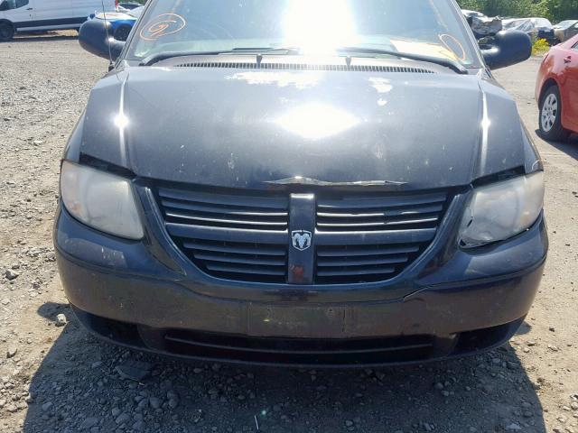 1D4GP24R25B355720 - 2005 DODGE GRAND CARA BLACK photo 9