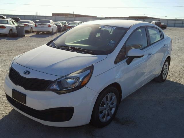 KNADM4A3XD6178262 - 2013 KIA RIO LX WHITE photo 2