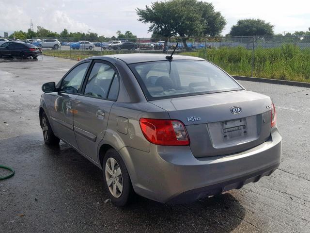 KNADH4A35A6656927 - 2010 KIA RIO LX GRAY photo 3