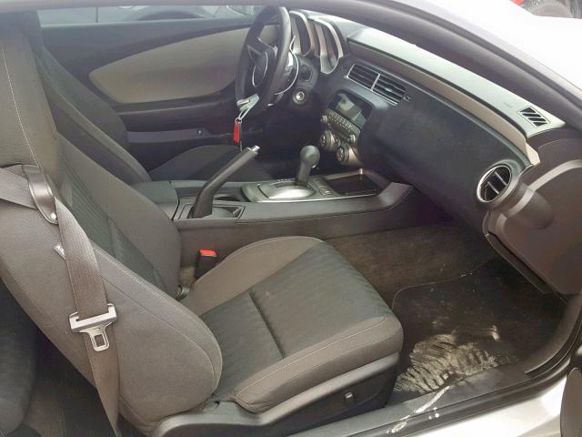 2G1FA1EV3A9212179 - 2010 CHEVROLET CAMARO LS GRAY photo 5