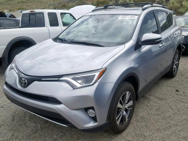 JTMRFREV5JJ221782 - 2018 TOYOTA RAV4 ADVEN SILVER photo 2