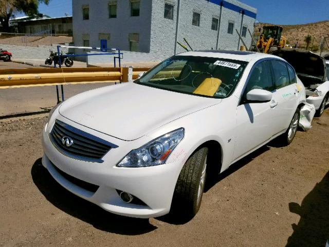 JN1CV6AR1FM651009 - 2015 INFINITI Q40 WHITE photo 2