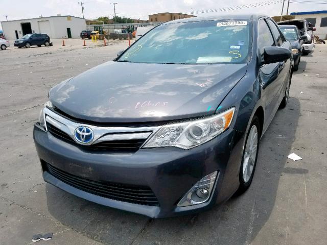 4T1BD1FK5DU067053 - 2013 TOYOTA CAMRY HYBR CHARCOAL photo 2