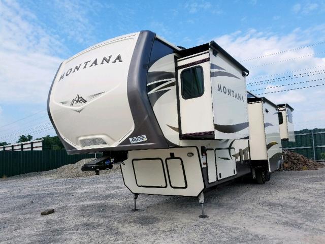 4YDF37925J4700764 - 2018 KEYSTONE MONTANA WHITE photo 2