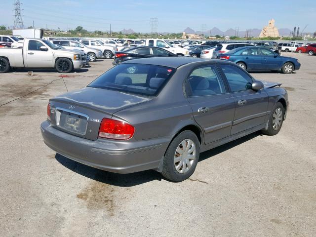 KMHWF25S13A821987 - 2003 HYUNDAI SONATA GL GRAY photo 4