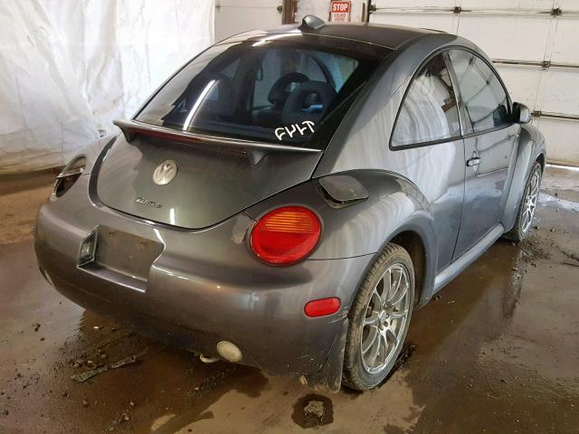 3VWDD21C02M441067 - 2002 VOLKSWAGEN NEW BEETLE ნაცრისფერი ფოტო 4