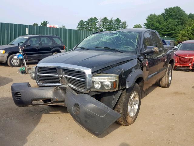 1D7HE28P97S225913 - 2007 DODGE DAKOTA QUA BLACK photo 2