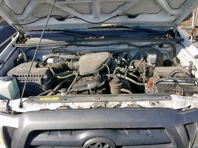 5TENX22N16Z270515 - 2006 TOYOTA TACOMA WHITE photo 7