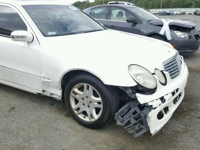 WDBUF65J73A232631 - 2003 MERCEDES-BENZ E 320 WHITE photo 9