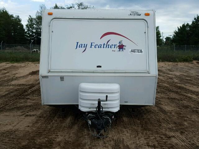 1UJBJ02J461JH0257 - 2006 JAYCO JAFEATHER WHITE photo 5