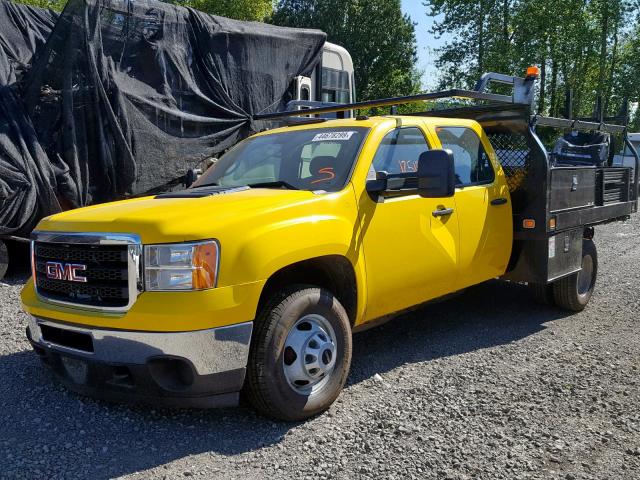 1GD422C86EF156746 - 2014 GMC SIERRA K35 YELLOW photo 2