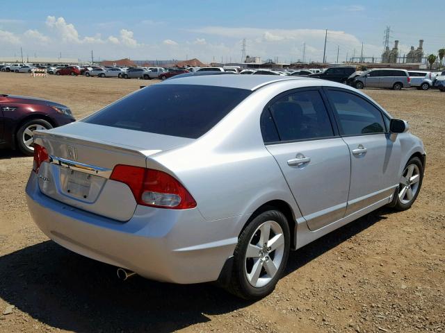 2HGFA1F60BH549660 - 2011 HONDA CIVIC LX-S Gümüş foto 4