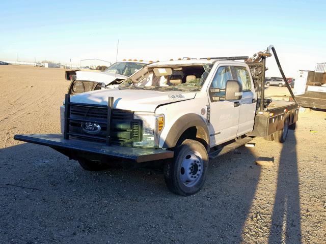 1FD0W5HT7JEC39961 - 2018 FORD F550 SUPER WHITE photo 2