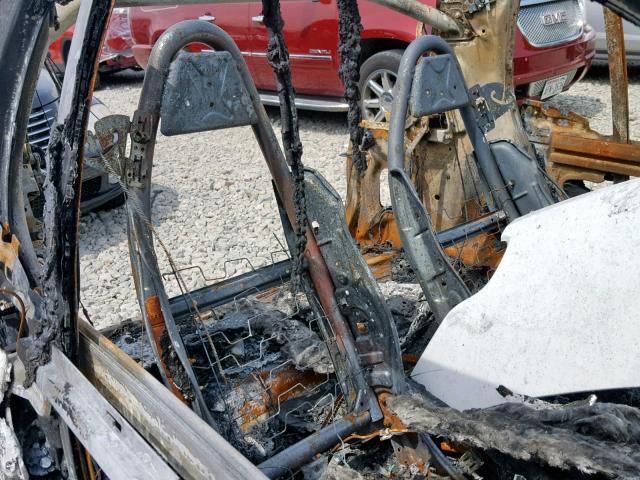 WMEEK31X38K141482 - 2008 SMART FORTWO PAS 白色 照片 6