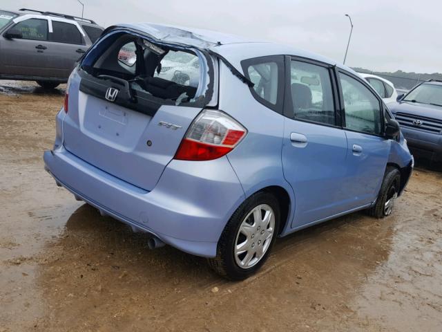 JHMGE88259C001160 - 2009 HONDA FIT BLUE photo 4