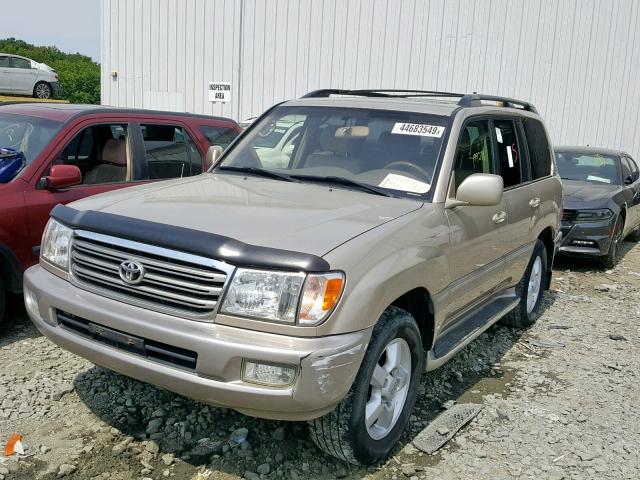 JTEHT05JX52069720 - 2005 TOYOTA LAND CRUIS BEIGE photo 2