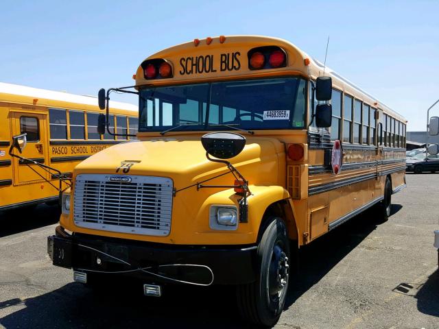 4UZ6CFBA1YCF72133 - 2000 FREIGHTLINER CHASSIS FS ყვითელი ფოტო 2