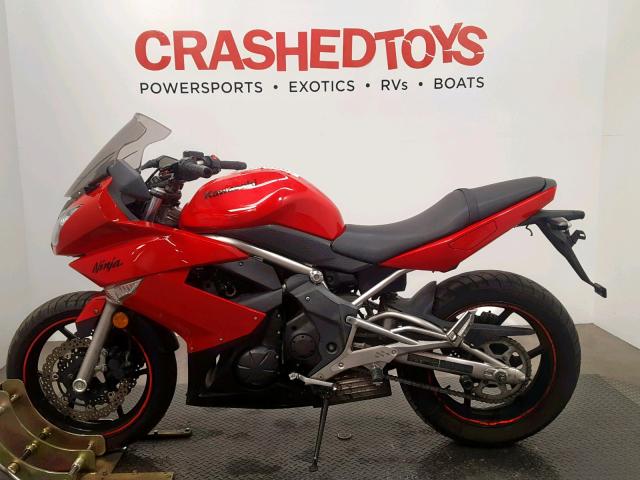 JKAEXEC189DA23757 - 2009 KAWASAKI EX650 C 红色 照片 3