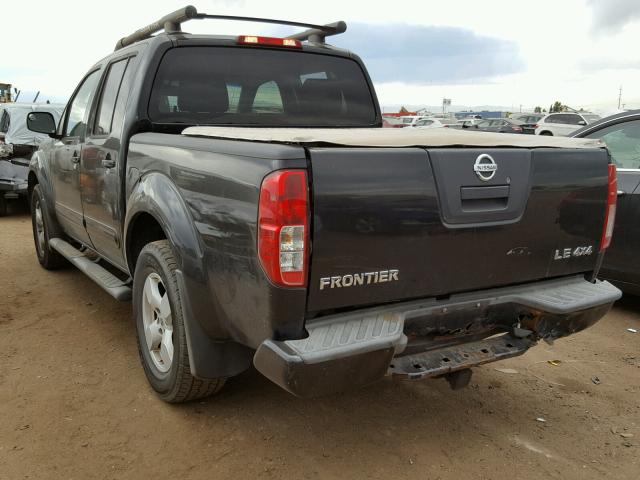 1N6AD07W46C436745 - 2006 NISSAN FRONTIER C BLACK photo 3