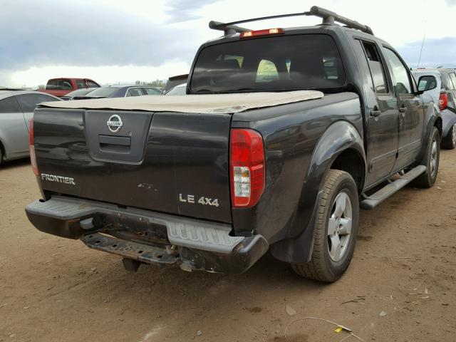 1N6AD07W46C436745 - 2006 NISSAN FRONTIER C BLACK photo 4