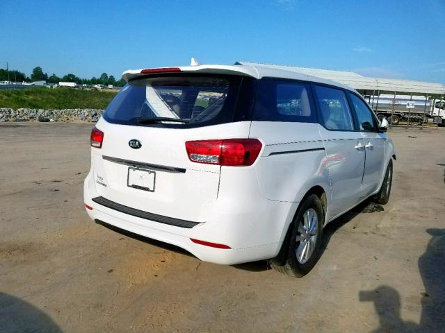 KNDMA5C19H6304484 - 2017 KIA SEDONA L WHITE photo 4