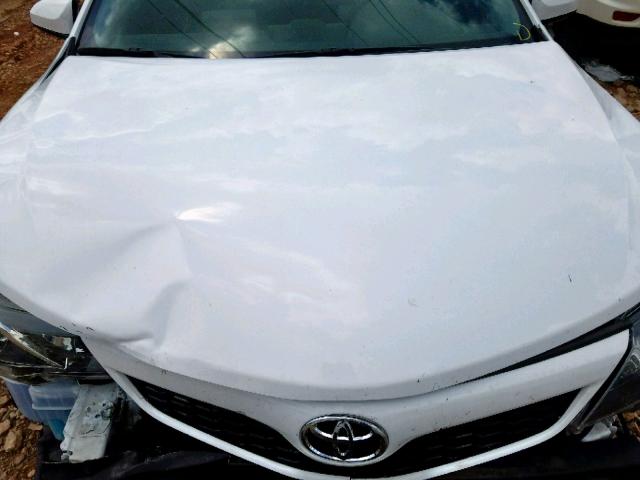 4T1BF1FK3CU156371 - 2012 TOYOTA CAMRY BASE WHITE photo 7