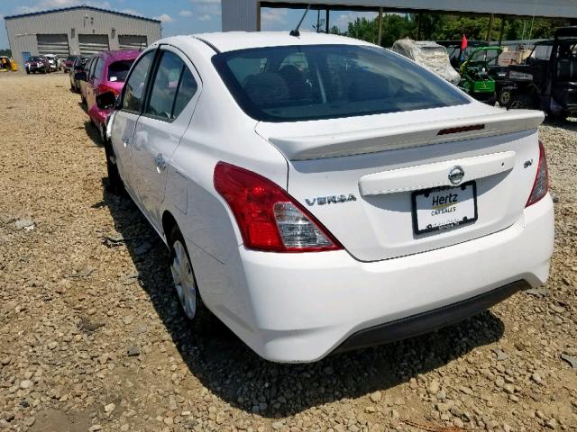 3N1CN7AP4HL865980 - 2017 NISSAN VERSA S WHITE photo 3