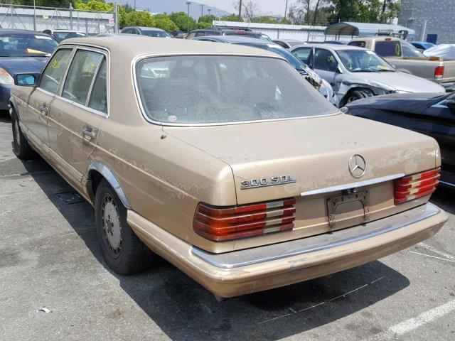 WDBCB25D4GA273587 - 1986 MERCEDES-BENZ 300 SDL GOLD photo 3