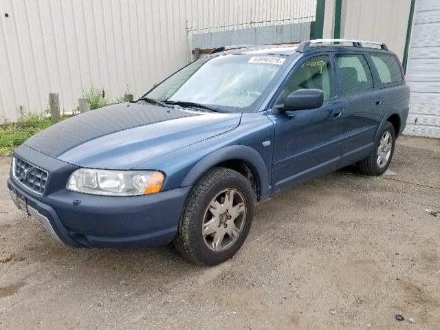 YV1SZ592251205038 - 2005 VOLVO XC70 BLUE photo 2