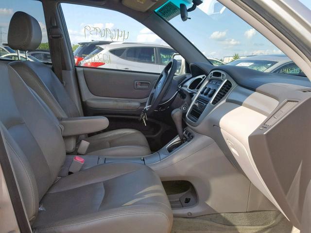 JTEGD21A840096337 - 2004 TOYOTA HIGHLANDER SILVER photo 5