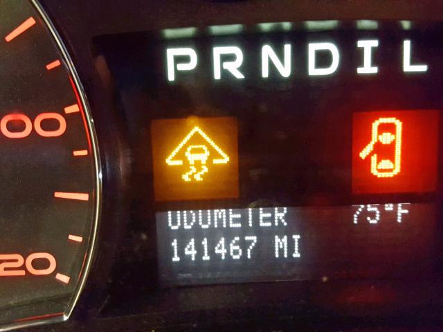 2CKDL73F876047319 - 2007 PONTIAC TORRENT PURPLE photo 8