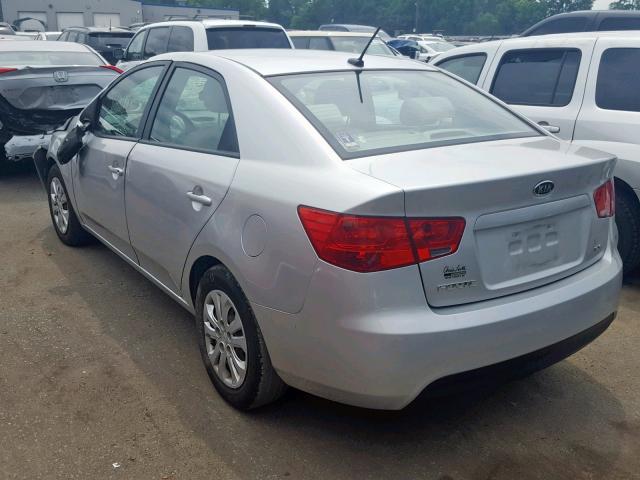 KNAFU4A20C5483399 - 2012 KIA FORTE EX SILVER photo 3