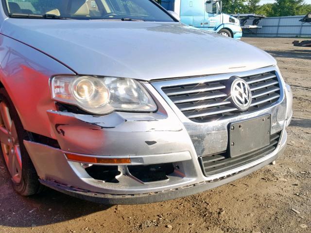 WVWAK73CX8E149172 - 2008 VOLKSWAGEN PASSAT KOM SILVER photo 9