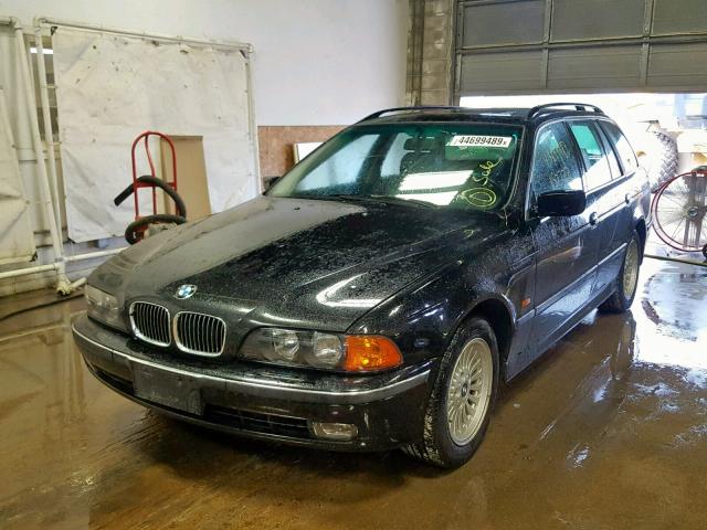 WBADR6337XGN90194 - 1999 BMW 540 IT AUT BLACK photo 2