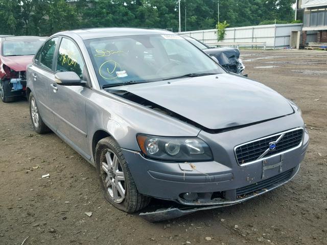 YV1MS382X42012387 - 2004 VOLVO S40 2.4I GRAY photo 1