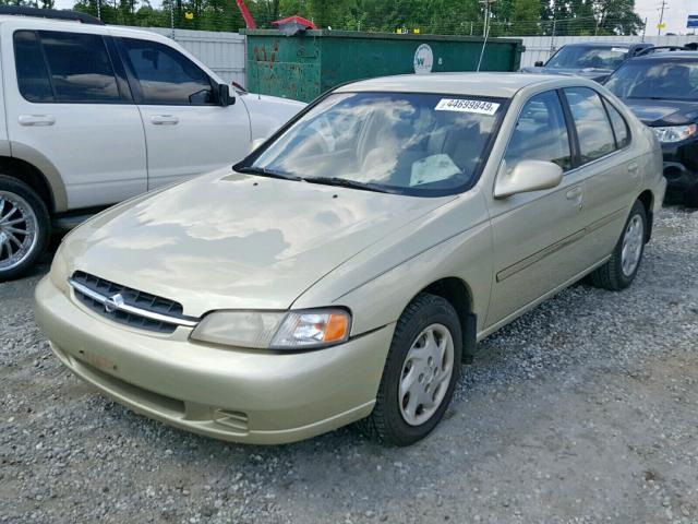 1N4DL01D7XC226755 - 1999 NISSAN ALTIMA XE GOLD photo 2