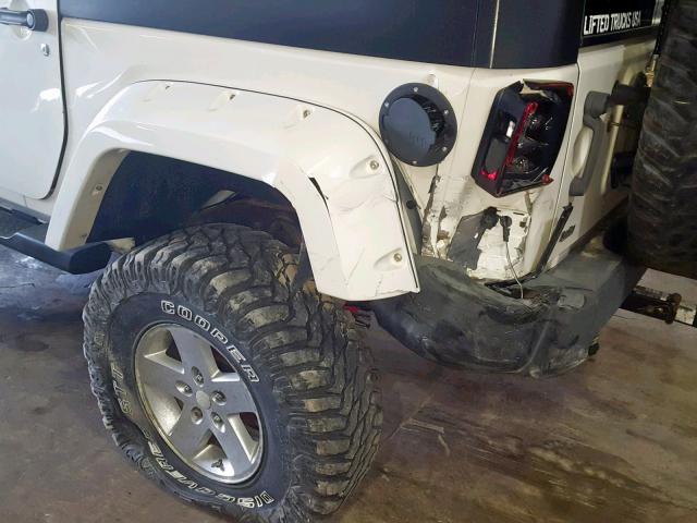 1J4FA24118L548048 - 2008 JEEP WRANGLER X WHITE photo 9