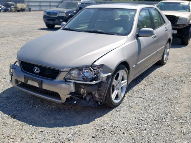 JTHBD192340082026 - 2004 LEXUS IS 300 GRAY photo 2