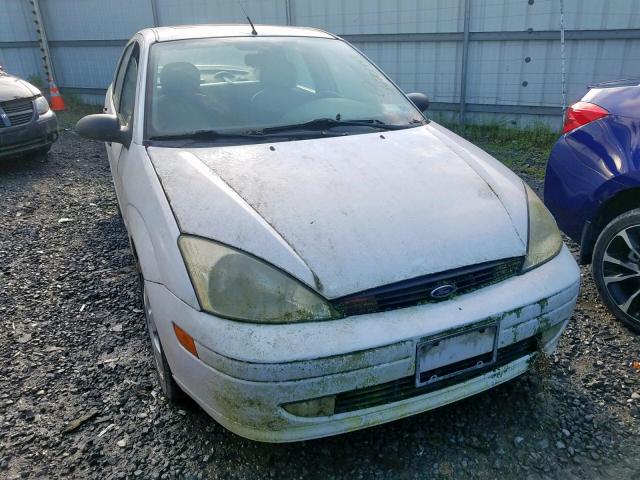 1FAFP38302W291644 - 2002 FORD FOCUS ZTS WHITE photo 1