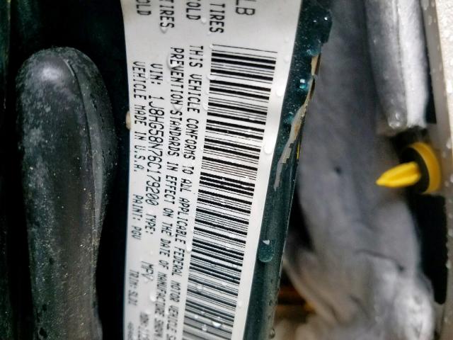 1J8HG58N76C179200 - 2006 JEEP COMMANDER GREEN photo 10