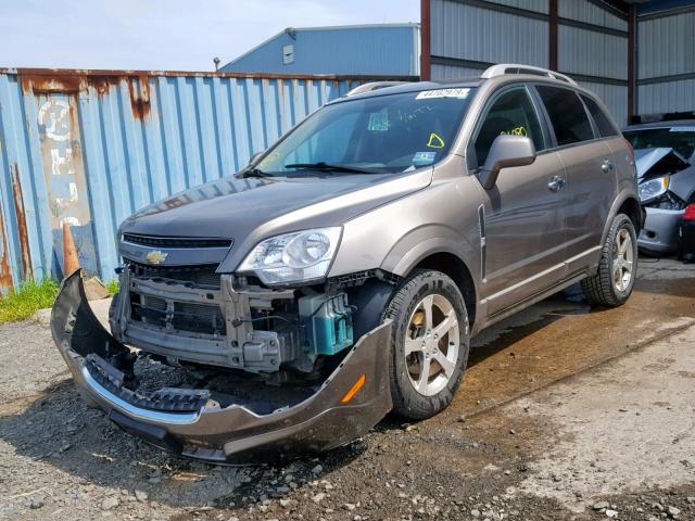 3GNAL3E51CS633077 - 2012 CHEVROLET CAPTIVA SP BROWN photo 2