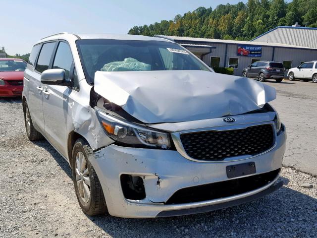 KNDMB5C15G6118131 - 2016 KIA SEDONA LX SILVER photo 1