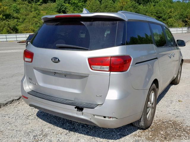 KNDMB5C15G6118131 - 2016 KIA SEDONA LX SILVER photo 4