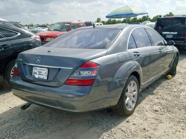 WDDNG71X57A065524 - 2007 MERCEDES-BENZ S 550 GRAY photo 4