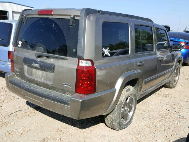 1J8HG48K76C330701 - 2006 JEEP COMMANDER TAN photo 4