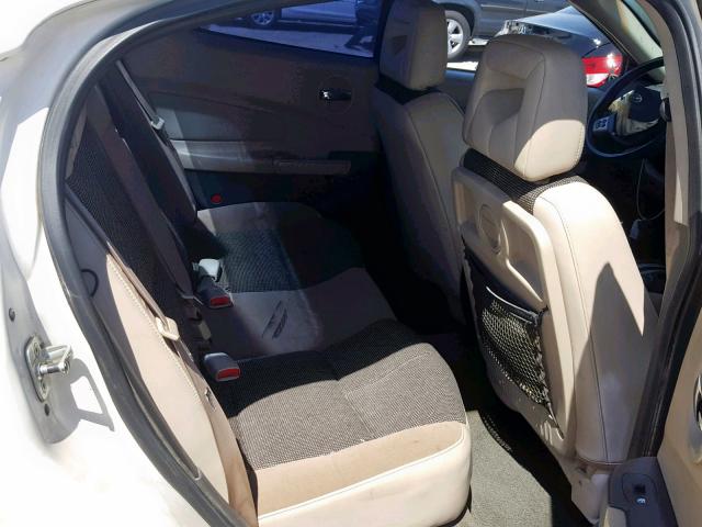 2G2WS522X41146324 - 2004 PONTIAC GRAND PRIX WHITE photo 6