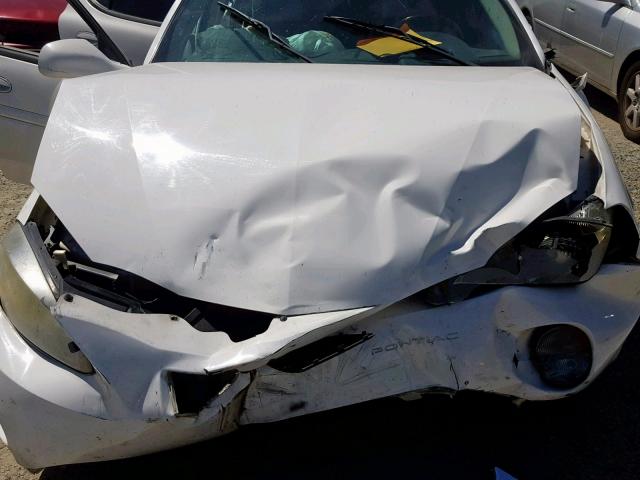2G2WS522X41146324 - 2004 PONTIAC GRAND PRIX WHITE photo 7