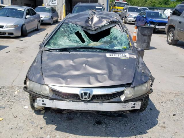 2HGFA16689H512463 - 2009 HONDA CIVIC LX-S 灰色 照片 9