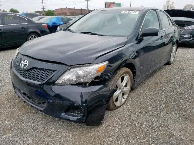 4T1BF3EK0BU698085 - 2011 TOYOTA CAMRY BASE BLACK photo 2