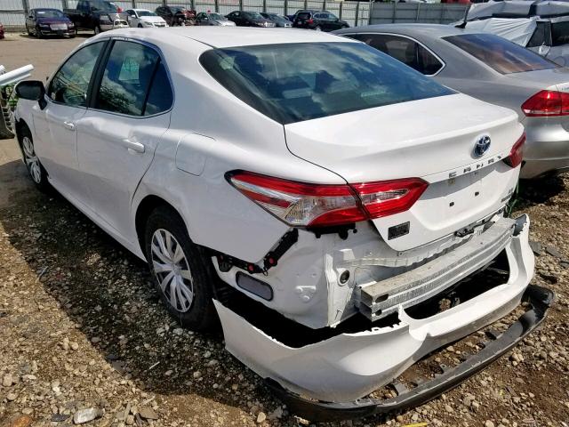 4T1B31HK0JU505697 - 2018 TOYOTA CAMRY LE WHITE photo 3